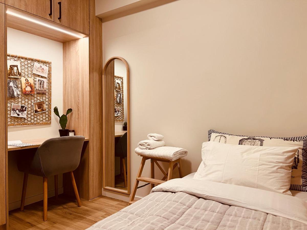 2 Bedroom Apt - Live Like A Local In Kolonaki Athen Exterior foto